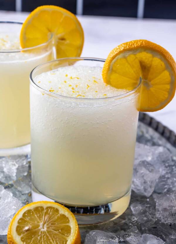 FROZEN LEMONADE cocktail
