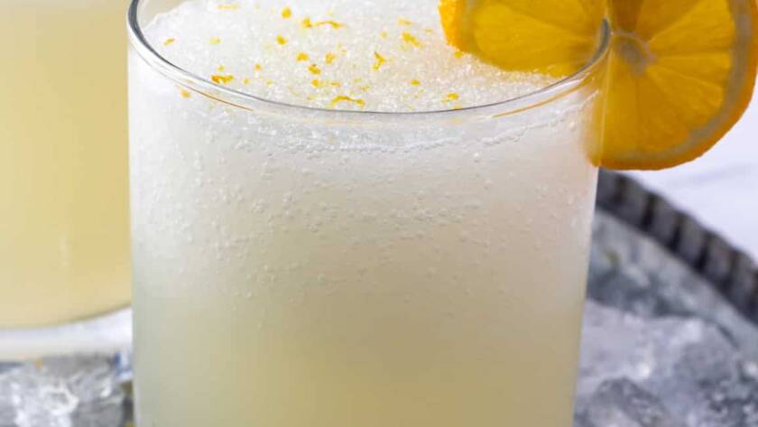 FROZEN LEMONADE cocktail