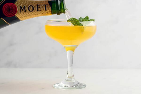 golden glamour cocktail